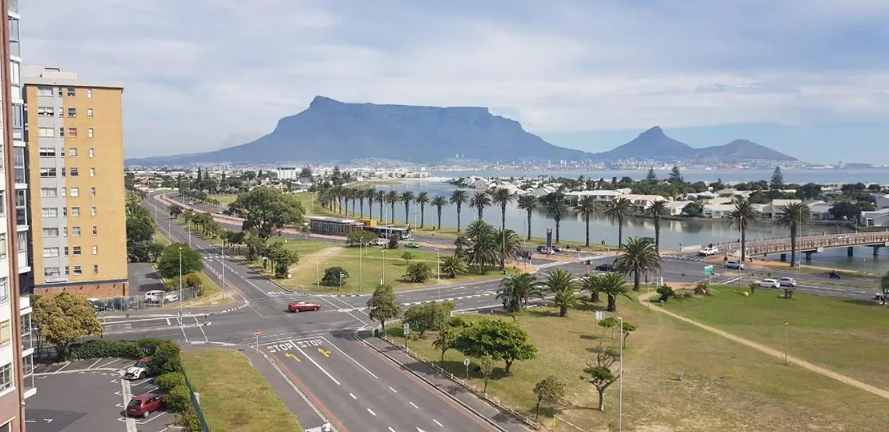 Πανσιόν Milnerton Oak Lodge Κέιπ Τάουν