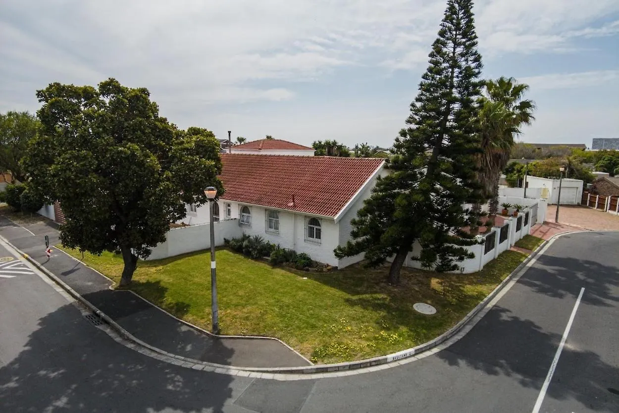 Πανσιόν Milnerton Oak Lodge Κέιπ Τάουν Νότια Αφρική