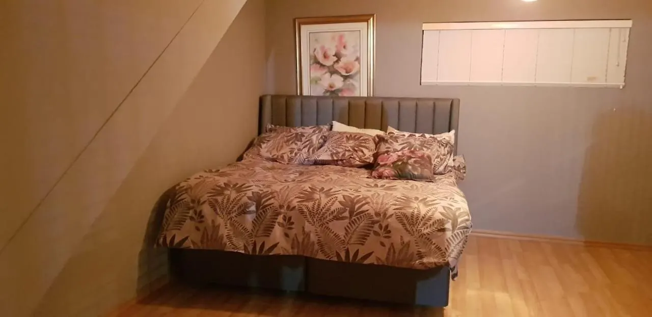 Milnerton Oak Lodge Κέιπ Τάουν Πανσιόν